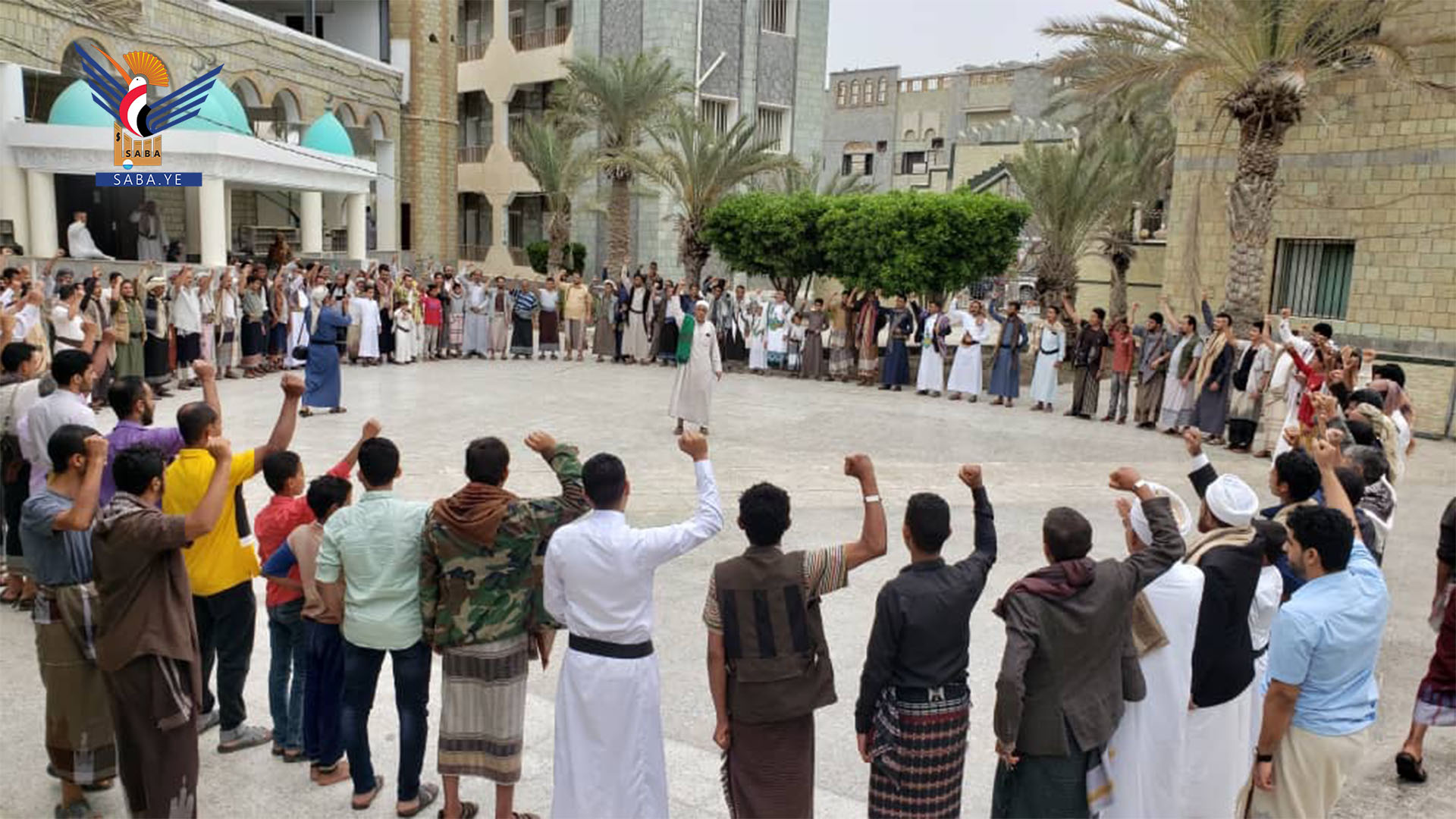 وقفات بالحديدة تحذر من مغبة استمرار الحصار على الشعب اليمني